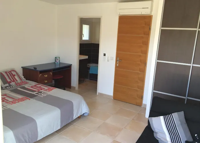 Aureliana Saint-Raphaël